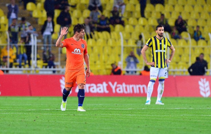 Emre Belözoğlu’ndan ‘Cengiz Ünder’ Yorumu