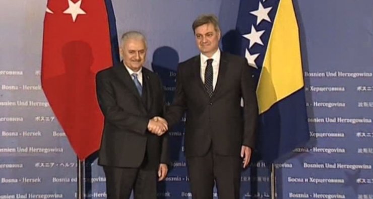 Yıldırım Bosna Hersek’te Resmi Törenle Karşılandı