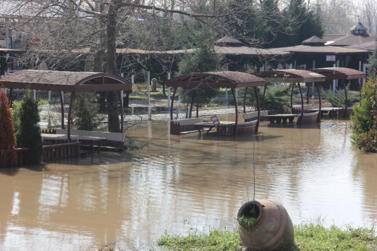 Tunca Ve Meriç Nehirlerinin Debileri Düşüyor