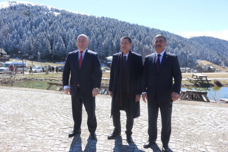 Savunma Bakanları Giresun’da Yaylada Buluştu