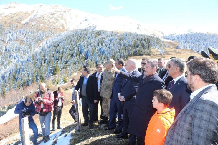 Savunma Bakanları Giresun’da Yaylada Buluştu