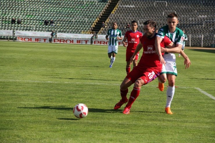 Spor Toto 1. Lig: Aç Giresunspor: 0 - Altınordu: 0