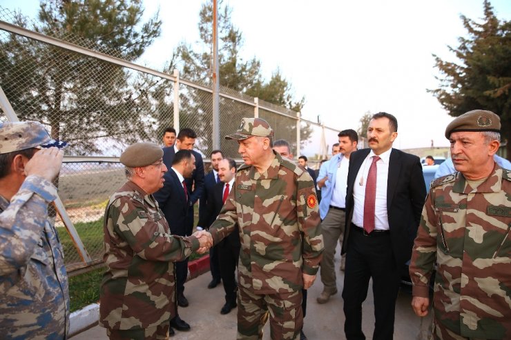 ’Başkomutan’ Sınır Karakolunda