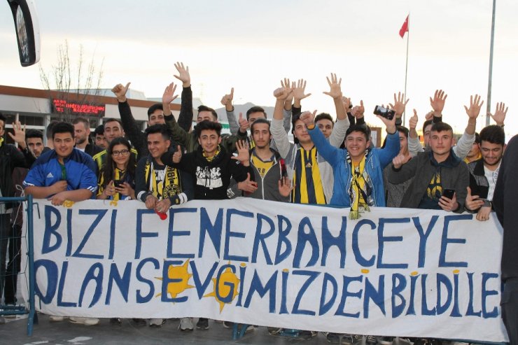 Fenerbahçe Kafilesi Kayseri’de