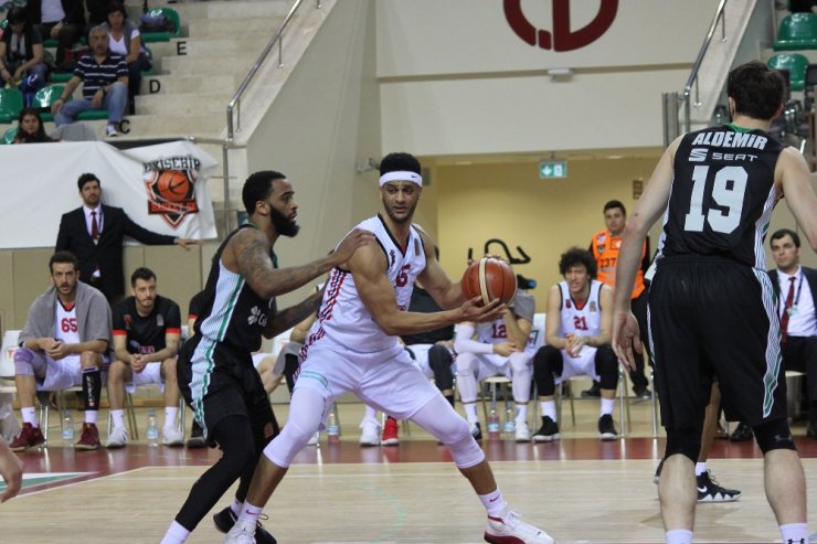 Eskişehir Basket Daçka’yı Devirdi