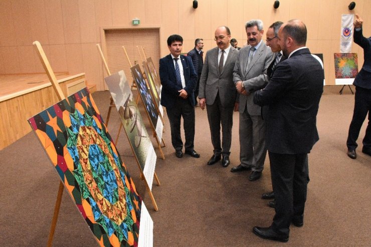Gümüşhane’de ‘Matematiğin Gözünden Hayal Kurma-ımagınary’ Sergisi Açıldı