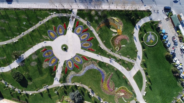 İstanbul’un Laleri Havadan Görüntülendi
