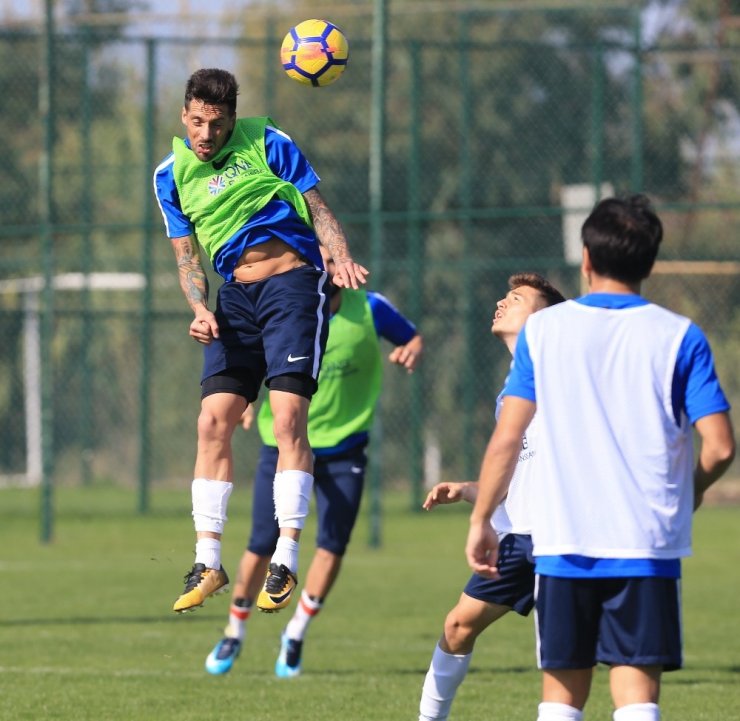 Sosa: "Performansımdan Memnun Değilim"