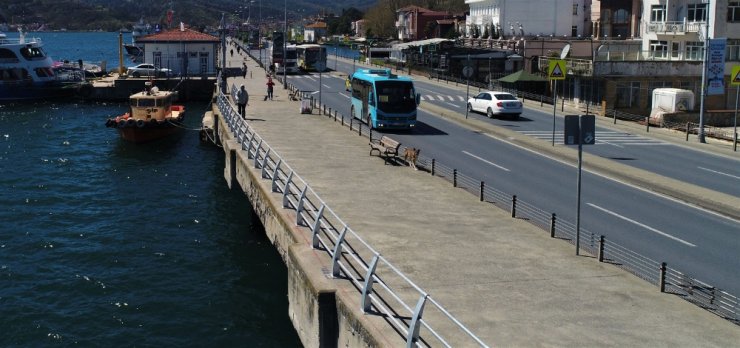 Sariyer Sahili Korkuluklarına Kavuştu