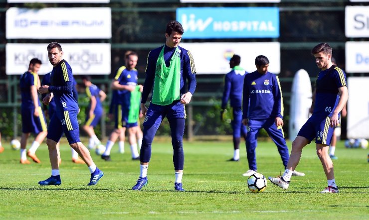Fenerbahçe’de Osmanlıspor Mesaisi Sürdü