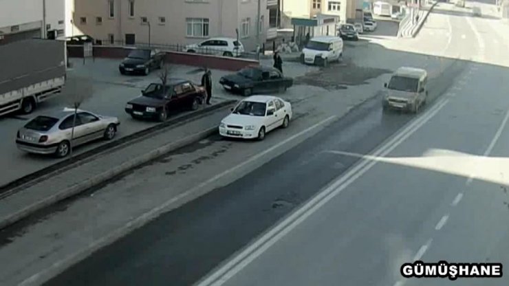 Gümüşhane’deki Kazalar Mobese Kameralarına Yansıdı
