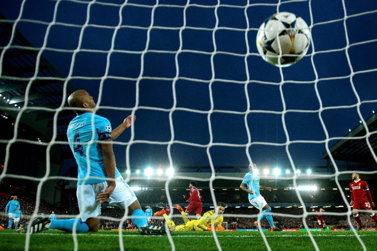 Liverpool, Manchester City’yi Rahat Geçti