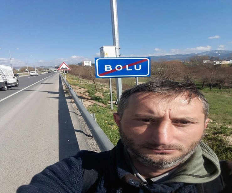 Görüşebilmek İçin 450 Kilometre Yürüdü