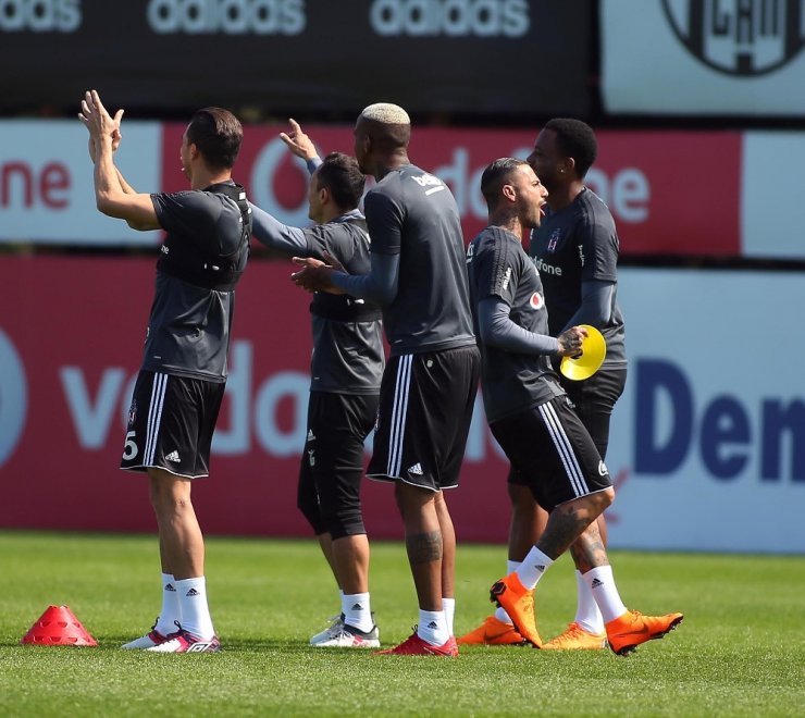 Beşiktaş Kondisyon Ve Taktik Çalıştı