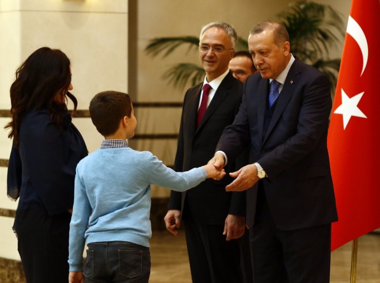 Erdoğan Sırbistan Büyükelçisini Kabul Etti