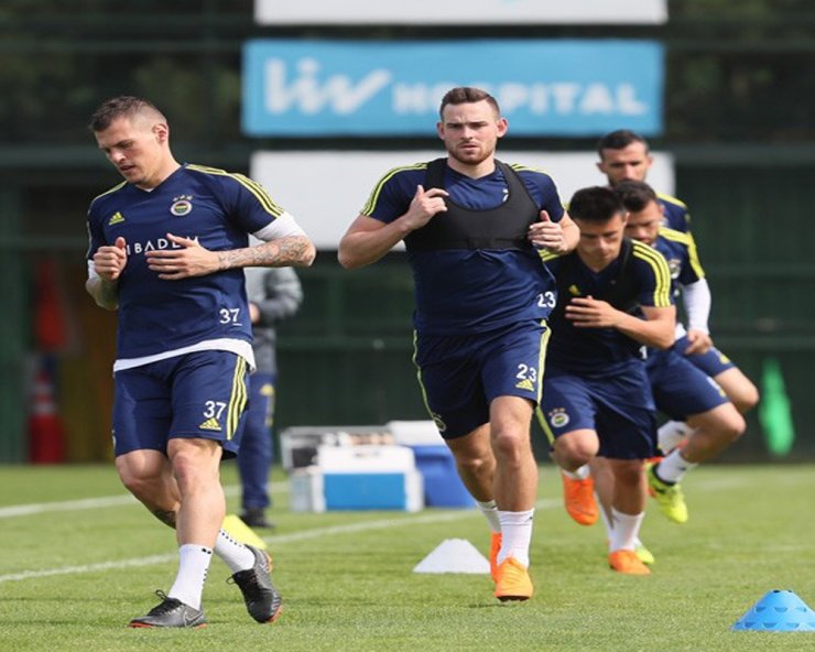Fenerbahçe, Osmanlıspor Maçı Hazırlıklarını Sürdürdü