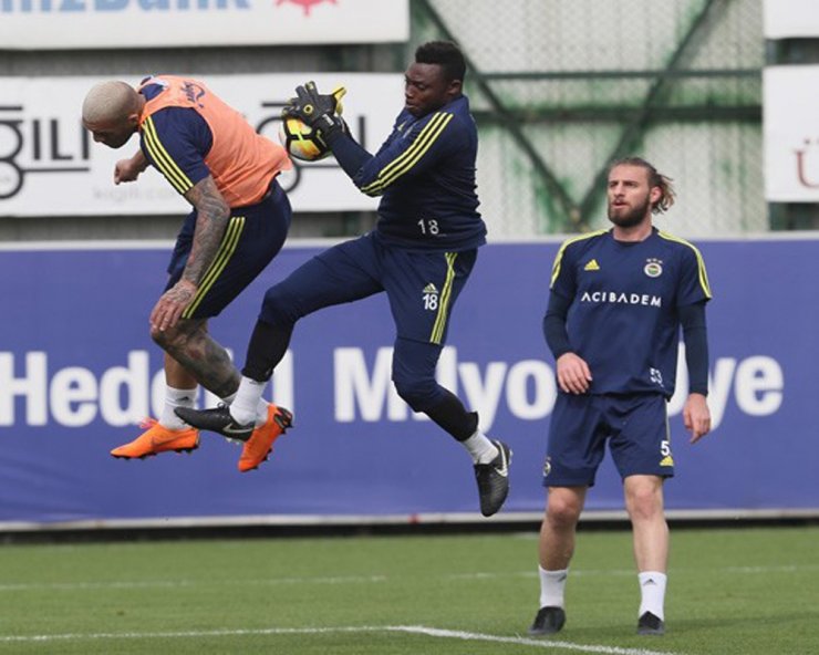 Fenerbahçe, Osmanlıspor Maçı Hazırlıklarını Sürdürdü