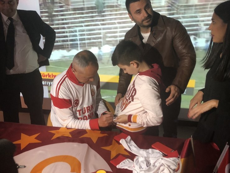 Prekazi Galatasaraylı Taraftarlarla Buluştu