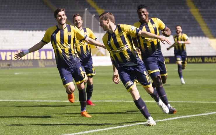 Gol Düellosunda Kazanan Ankaragücü