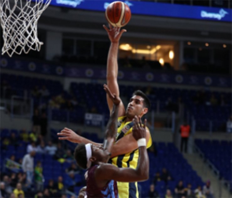 Fenerbahçe Farklı Kazandı