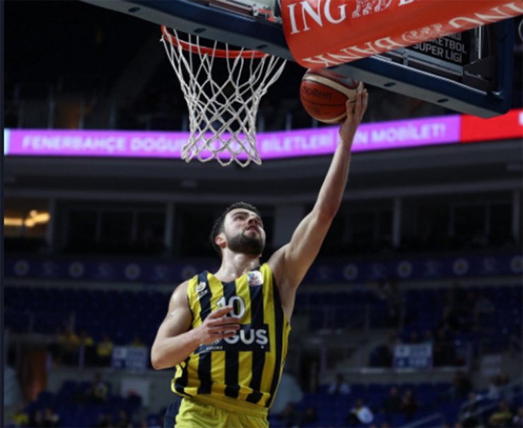 Fenerbahçe Farklı Kazandı