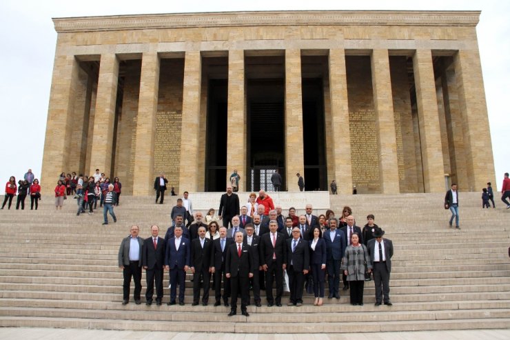 Galatasaray Yönetimi Anıtkabir’de