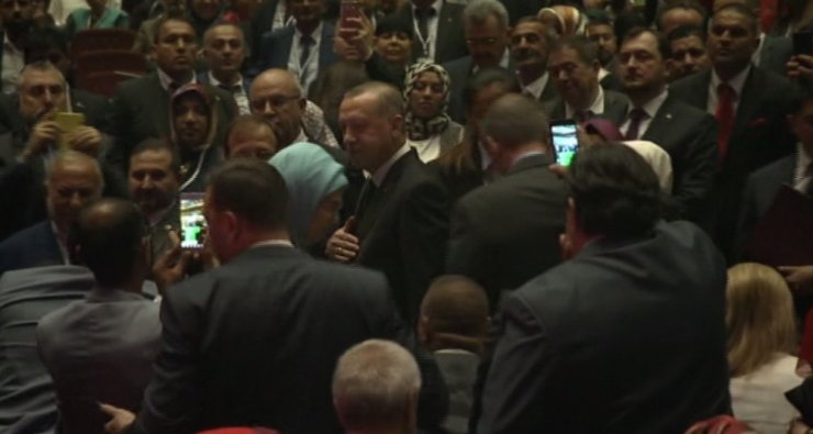 Romanlar Cumhurbaşkanlığı Külliyesinde
