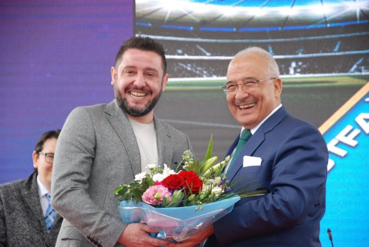 Ünlü İsimler Şöhretler Maçında Buluştu