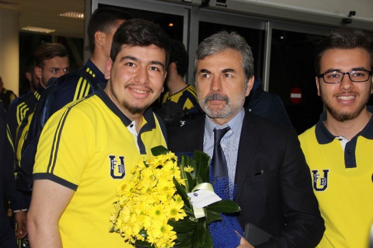 Fenerbahçe’ye Sivas’ta Coşkulu Karşılama