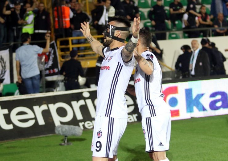 Beşiktaş Dolu Dizgin