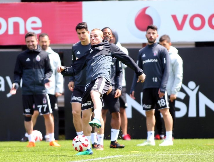 Beşiktaş Kupa Mesaisine Ara Vermeden Başladı