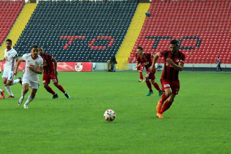 Gol Düellosunda Kazanan Gazişehir
