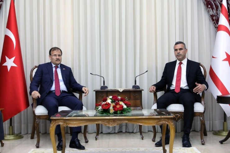Çavuşoğlu Kktc Meclis Başkanı İle Görüştü