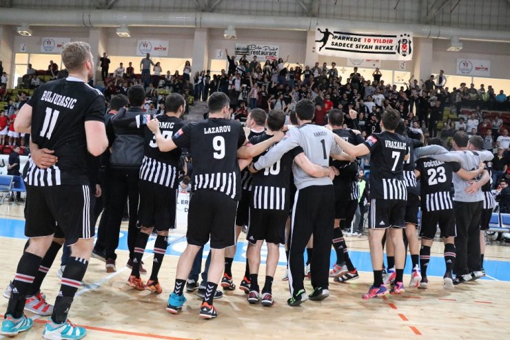 Hentbolda Kupa Beşiktaş’ın