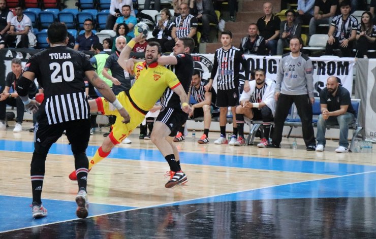 Hentbolda Kupa Beşiktaş’ın