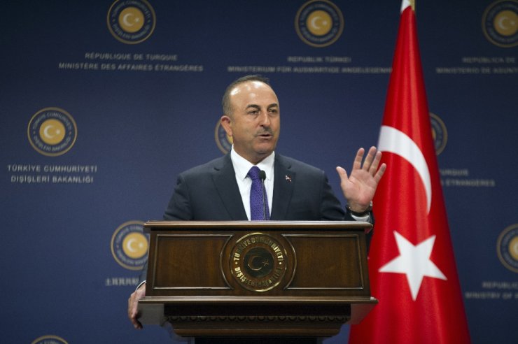 Yunanistan’ı Uyardı !