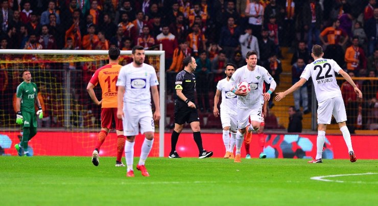 Kupada Büyük Sürpriz: Galatasaray Elendi