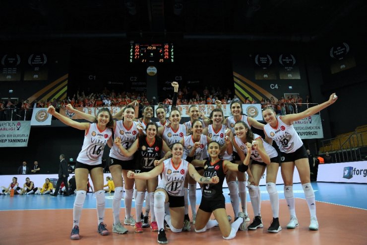 Filede Derbinin Galibi Eczacıbaşı Vitra
