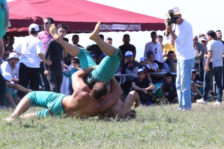 Antalya’da Başpehlivan Ali Gürbüz Oldu