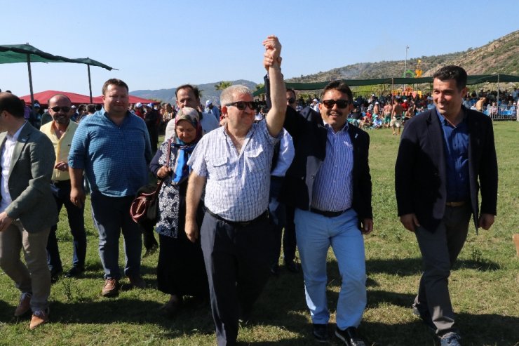 Antalya’da Başpehlivan Ali Gürbüz Oldu