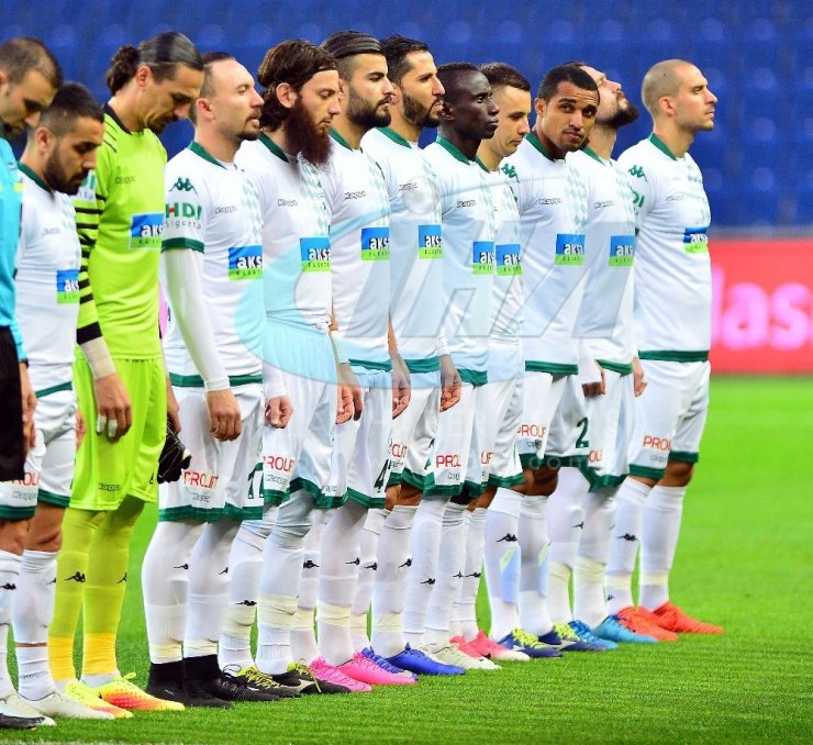 Bir Yeşil, Bir Beyaz İki Farklı Giresunspor