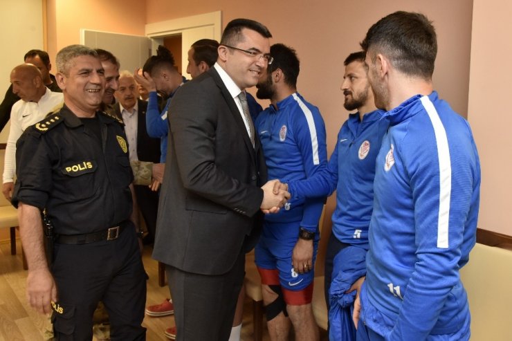 Gümüşhane Şampiyonluk İçin Kenetlendi