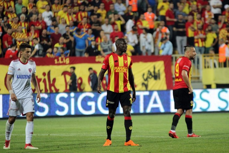 Mehmet Sepil’den Demba Ba Açıklaması