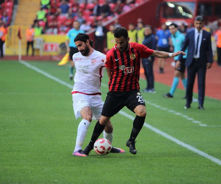 Eskişehir’de 4 Gol Var, Kazanan Yok