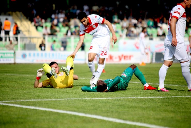 Giresunspor Evinde Kazandı