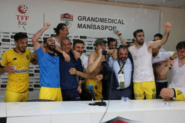 Ankaragücü Futbolculardan Süper Lig Coşkusu