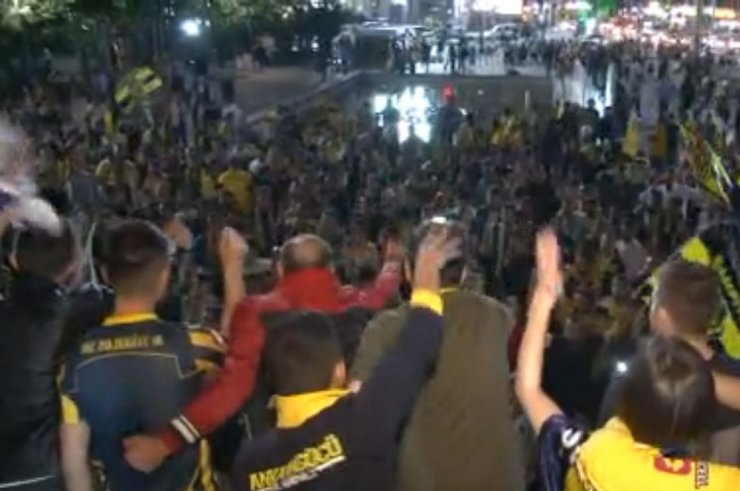 Ankaragücü Taraftarı Süper Lig Coşkusunu Yaşadı