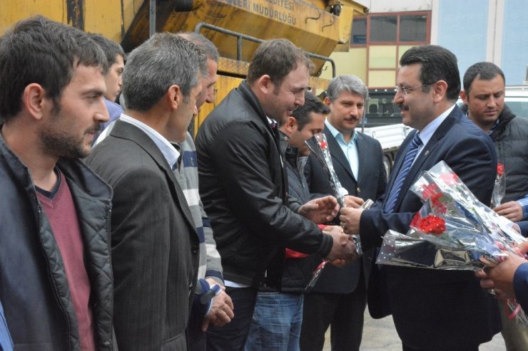 Genç, 1 Mayıs İşçi Bayramı’nı Kutladı