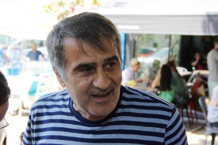 Şenol Güneş Soluğu Bodrum’da Aldı