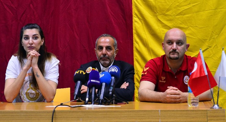 Dişi Aslanlar Final-four Öncesi Basınla Buluştu